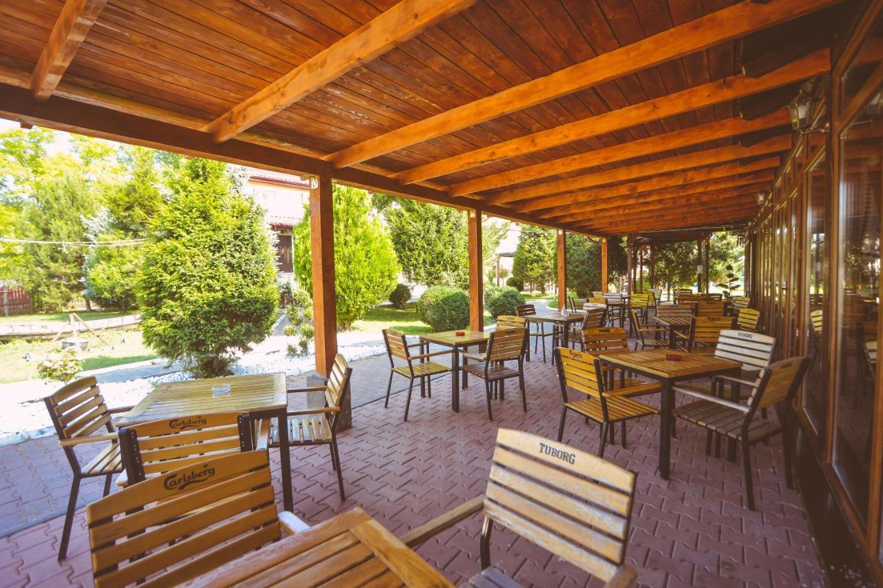 Pensiunea Ovidiu Crisan  Exterior photo